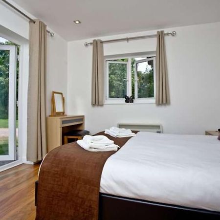 Lovely 2 Bedroom Holiday Chalet Near ซิดมัธ ภายนอก รูปภาพ