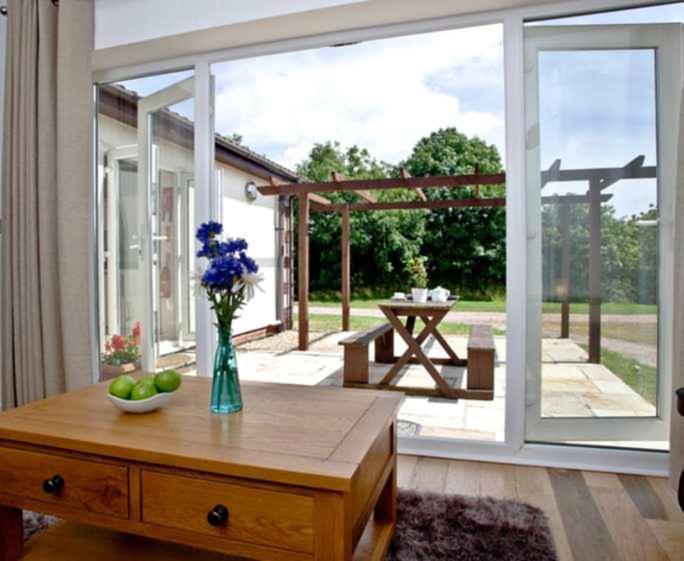 Lovely 2 Bedroom Holiday Chalet Near ซิดมัธ ภายนอก รูปภาพ