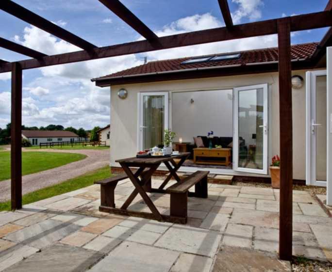 Lovely 2 Bedroom Holiday Chalet Near ซิดมัธ ภายนอก รูปภาพ